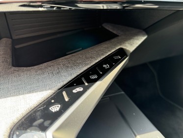 Peugeot 3008 iii 136ch finition gt/ siege cuir/ siege chauffants avant arriere/ siege massant/ camera 360/ garantie......