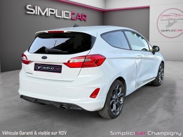 Ford fiesta affaires 1.5 85 ch ss bvm6 sport - garantie 12mois - carplay - clim auto - maintien de voie occasion...