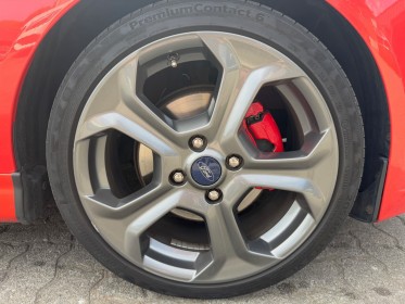 Ford fiesta 1.6  182 st performance garantie 12 mois  entretien complet  siège recaro  sièges chauffants occasion...