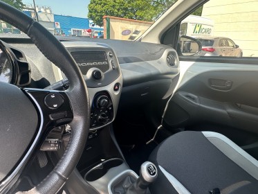 Toyota aygo 1.0 vvt-i 70 ch stop  start x-cite occasion simplicicar lagny  simplicicar simplicibike france