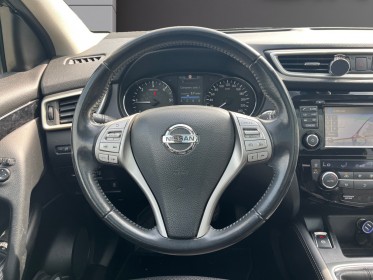 Nissan qashqai 1.5 dci 110 n-connecta - suivi/attelage/toit panoramique/caméra 360° - garantie 12 mois occasion simplicicar...