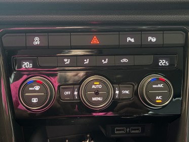 Volkswagen t-roc business 1.5 tsi 150 evo start/stop dsg7 lounge business garantie 12 mois occasion  simplicicar aix les...