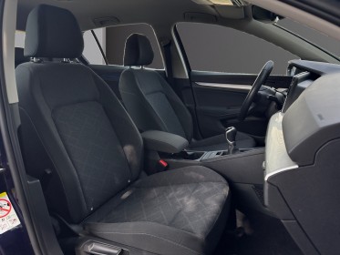 Volkswagen golf 1.0 tsi 110 ch life - caméra - led ambiance - jantes polychrome - acc - garantie 12 mois occasion...