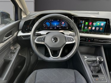 Volkswagen golf 1.0 tsi 110 ch life - caméra - led ambiance - jantes polychrome - acc - garantie 12 mois occasion...