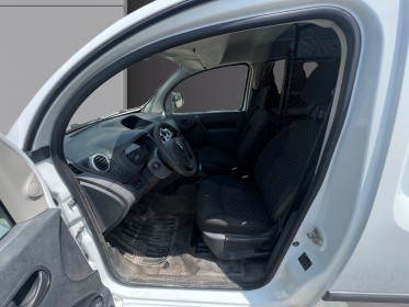 Renault kangoo 1.5 dci 75 eco2 access euro 5 occasion avignon (84) simplicicar simplicibike france