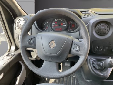 Renault master fourgon gn l2h2 3.3t 2.3 dci 130 e6 grand confort occasion simplicicar vaucresson simplicicar simplicibike...