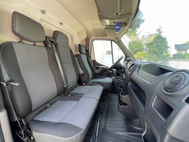 Renault master fourgon gn l2h2 3.3t 2.3 dci 130 e6 grand confort occasion simplicicar vaucresson simplicicar simplicibike...