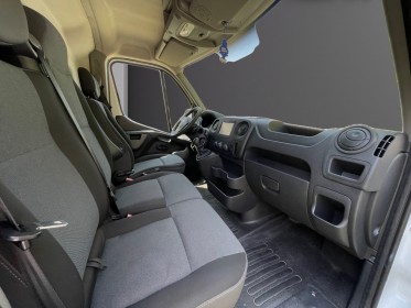 Renault master fourgon gn l2h2 3.3t 2.3 dci 130 e6 grand confort occasion simplicicar vaucresson simplicicar simplicibike...
