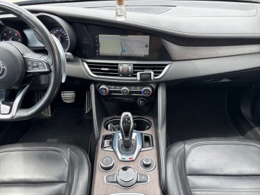 Alfa romeo giulia my20 2.2 160 ch at8 super harman kardon/toit ouvrant/apple carplay garantie 12 mois occasion simplicicar...
