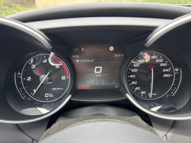 Alfa romeo giulia my20 2.2 160 ch at8 super harman kardon/toit ouvrant/apple carplay garantie 12 mois occasion simplicicar...