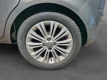 Opel corsa 1.4 - 100 ch cosmo / garantie 12 mois occasion osny simplicicar simplicibike france