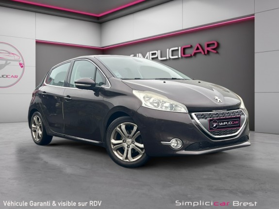 Peugeot 208 1.6 e-hdi 92ch fap bvm5 allure - garantie 12 mois occasion simplicicar brest simplicicar simplicibike france