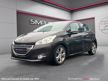 Peugeot 208 1.6 e-hdi 92ch fap bvm5 allure - garantie 12 mois occasion simplicicar brest simplicicar simplicibike france