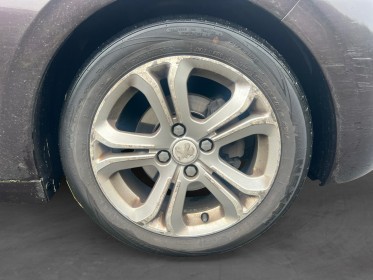 Peugeot 208 1.6 e-hdi 92ch fap bvm5 allure - garantie 12 mois occasion simplicicar brest simplicicar simplicibike france