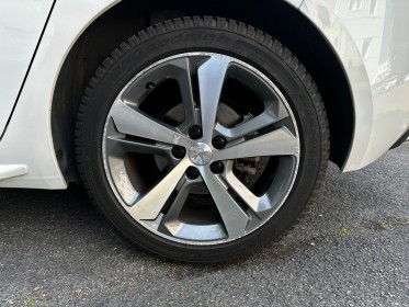 Peugeot 308 puretech 130ch ss eat8 gt line / toit pano/carplay/camera/distribution faite occasion simplicicar vaucresson...
