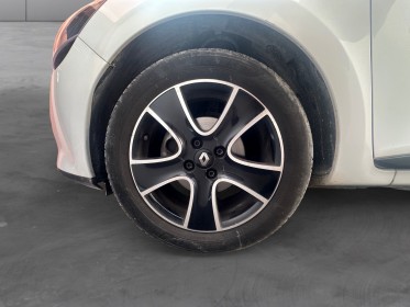 Renault clio iv estate clio  iv tce 90 eco2 limited premiere main  moteur a chaine ! occasion avignon (84) simplicicar...