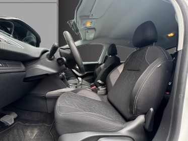 Peugeot 2008 1.2 puretech 82ch bvm5 style || garantie 12 mois || occasion osny simplicicar simplicibike france