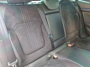 Renault megane iv berline tce 205 energy edc gt / garantie 12 mois occasion simplicicar mery-sur-oise simplicicar...