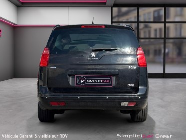 Peugeot 5008 1.6 bluehdi 120ch ss bvm6 style toit panoramique garantie 12 mois occasion simplicicar brest simplicicar...