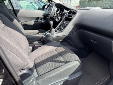 Peugeot 5008 1.6 bluehdi 120ch ss bvm6 style toit panoramique garantie 12 mois occasion simplicicar brest simplicicar...