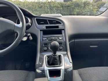 Peugeot 5008 1.6 bluehdi 120ch ss bvm6 style toit panoramique garantie 12 mois occasion simplicicar brest simplicicar...