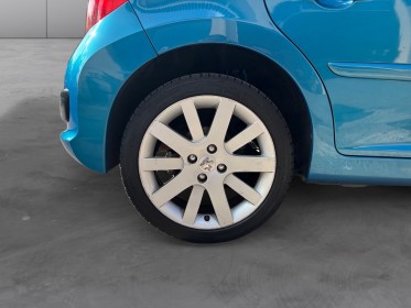 Peugeot 207 1.6 vti 16v 120ch féline a - toit panoramique occasion simplicicar lagny  simplicicar simplicibike france