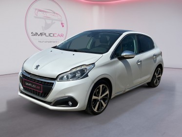 Peugeot 208 féline 110 ch eat6 camera de recul/ toit pano/ sieges chauffants occasion simplicicar orgeval  simplicicar...