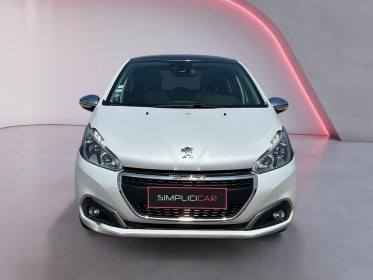Peugeot 208 féline 110 ch eat6 camera de recul/ toit pano/ sieges chauffants occasion simplicicar orgeval  simplicicar...