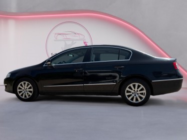 Volkswagen passat 2.0 tdi 140ch confort occasion simplicicar orgeval  simplicicar simplicibike france
