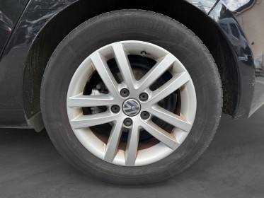 Volkswagen golf 1.6 tdi 105 cr bluemotion confortline dsg7 occasion simplicicar lagny  simplicicar simplicibike france