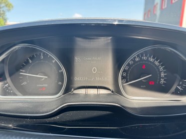 Peugeot 2008 bluehdi 100ch bvm6 style / garantie 12 mois occasion simplicicar mery-sur-oise simplicicar simplicibike france