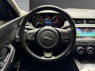 Jaguar e-pace 2.0 d - 150 ch awd bvm r-dynamic occasion simplicicar pau simplicicar simplicibike france