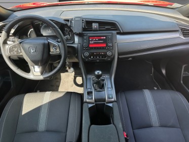 Honda civic 2018 1.0 i-vtec 126 elegance // garantie 12 mois / sièges chauffants / très bon état! occasion  simplicicar...