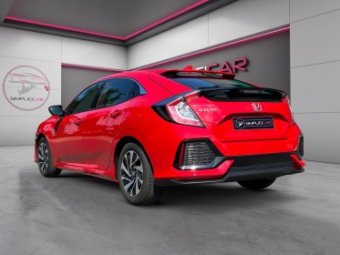 Honda civic 2018 1.0 i-vtec 126 elegance // garantie 12 mois / sièges chauffants / très bon état! occasion  simplicicar...