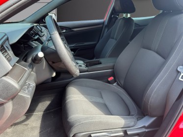 Honda civic 2018 1.0 i-vtec 126 elegance // garantie 12 mois / sièges chauffants / très bon état! occasion  simplicicar...