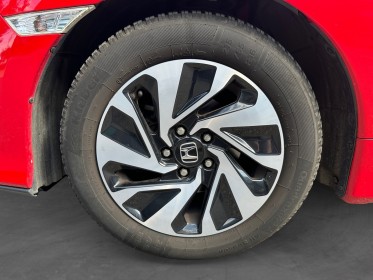 Honda civic 2018 1.0 i-vtec 126 elegance // garantie 12 mois / sièges chauffants / très bon état! occasion  simplicicar...