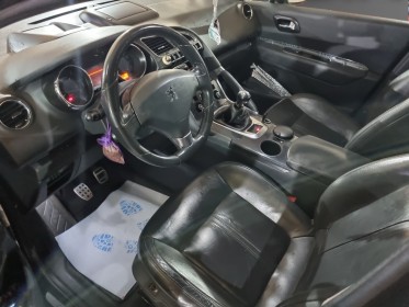 Peugeot 3008 2.0 hdi 150ch feline cuir  gps xénon jbl carplay toit pano occasion avignon (84) simplicicar simplicibike france