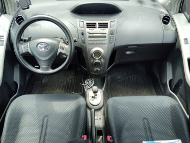 Toyota yaris 100 vvt-i confort pack multimode occasion osny simplicicar simplicibike france