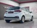 Hyundai i20 1.2 75 initia  entretien constructeur  garantie 12 mois occasion simplicicar vernon simplicicar simplicibike france