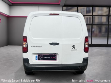 Peugeot partner fourgon long 950 kg bluehdi 100 ss bvm5 premium occasion avignon (84) simplicicar simplicibike france