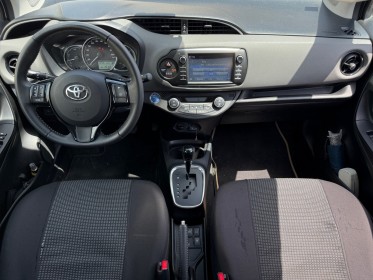 Toyota yaris  my19 hybride 100h france faible kilométrage 1ère main clim auto bizone garantie 12mois occasion simplicicar...