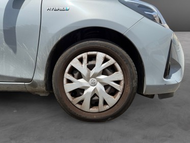 Toyota yaris  my19 hybride 100h france faible kilométrage 1ère main clim auto bizone garantie 12mois occasion simplicicar...