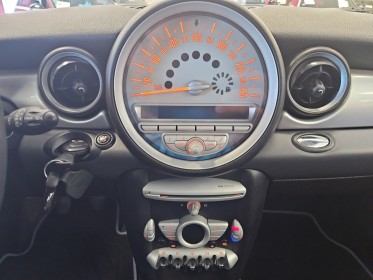 Mini clubman 1.6i garantie 12 mois moteur à chaîne occasion simplicicar amiens  simplicicar simplicibike france
