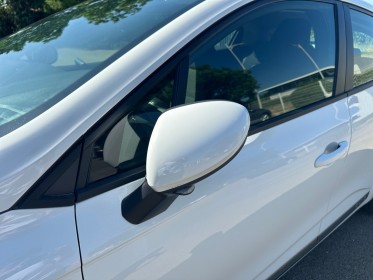 Renault clio v tce 100 - grand Écran easylink 9,3 - caméra - carplay - 2eme main - garantie 12 mois occasion simplicicar...