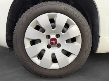 Fiat panda serie 2 1.2 69 ch kit ethanol distri ok / clim occasion simplicicar veauche simplicicar simplicibike france