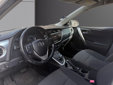 Toyota auris hybride 136h dynamic caméra recul, clim auto, full entretien toyota, garantie 12 mois occasion simplicicar...