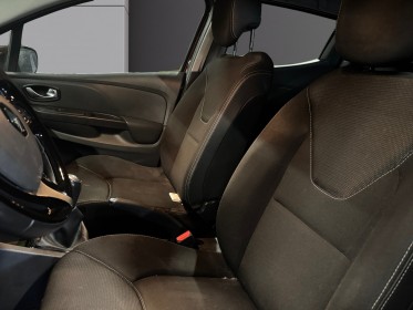 Renault clio iv business dci 90 energy eco2 82g business  garantie 12mois occasion simplicicar valence - ksv  simplicicar...