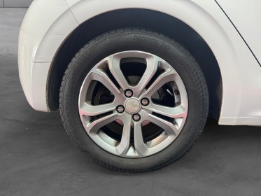 Peugeot 208 1.6 e-hdi 92ch fap bvm5 allure occasion simplicicar pau simplicicar simplicibike france