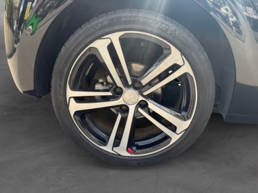 Peugeot 208 1.2 puretech 110ch ss bvm5 gt line/ courroie change / radar de recul / garantie 12 mois occasion paris 17ème...