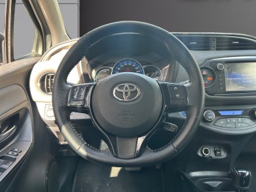 Toyota yaris hybride lca 2016 100h collection, garantie 12 mois, suivie toyota, caméra de recul, gps occasion simplicicar...